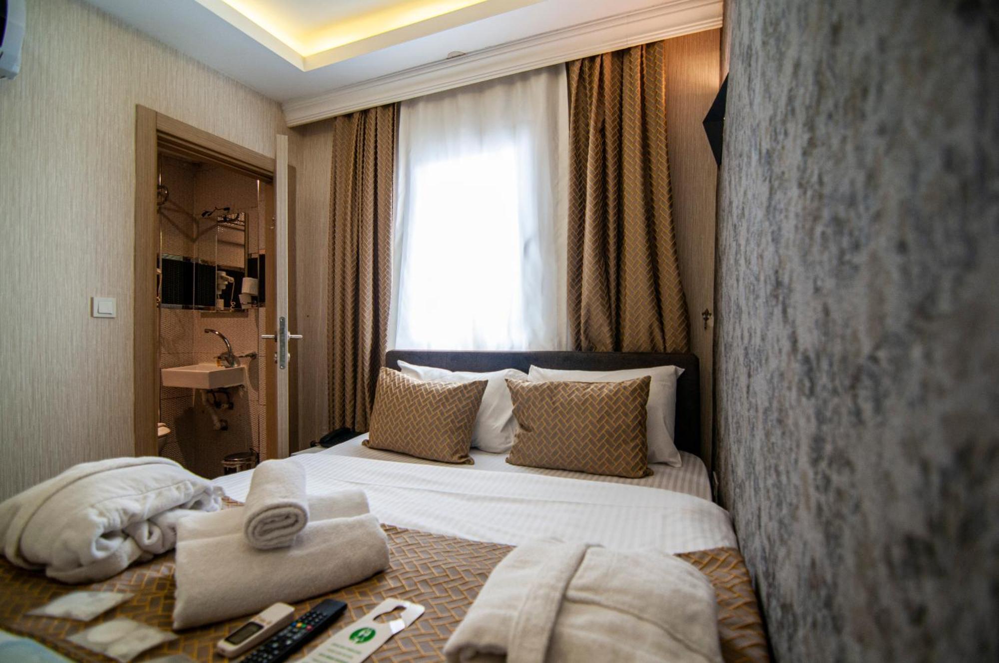 Palazzo Old City Hotel & Spa อิสตันบูล ภายนอก รูปภาพ