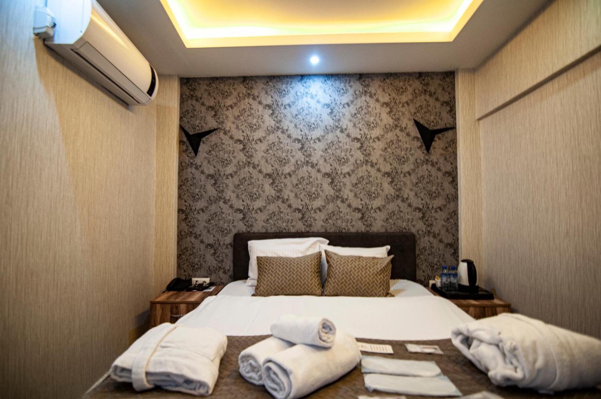 Palazzo Old City Hotel & Spa อิสตันบูล ภายนอก รูปภาพ